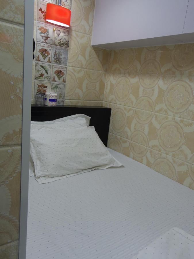 Dutch Hostel Hongkong Buitenkant foto